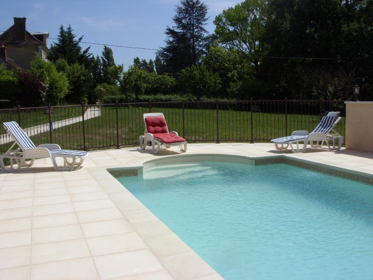 Domaine De Sainte Anne Bed & Breakfast Venoy Bagian luar foto